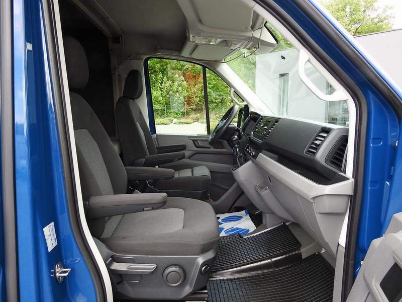 Volkswagen Crafter 2.0L 180CP 10 Europaleti - 2019 - 23.700 EUR - imagine 9
