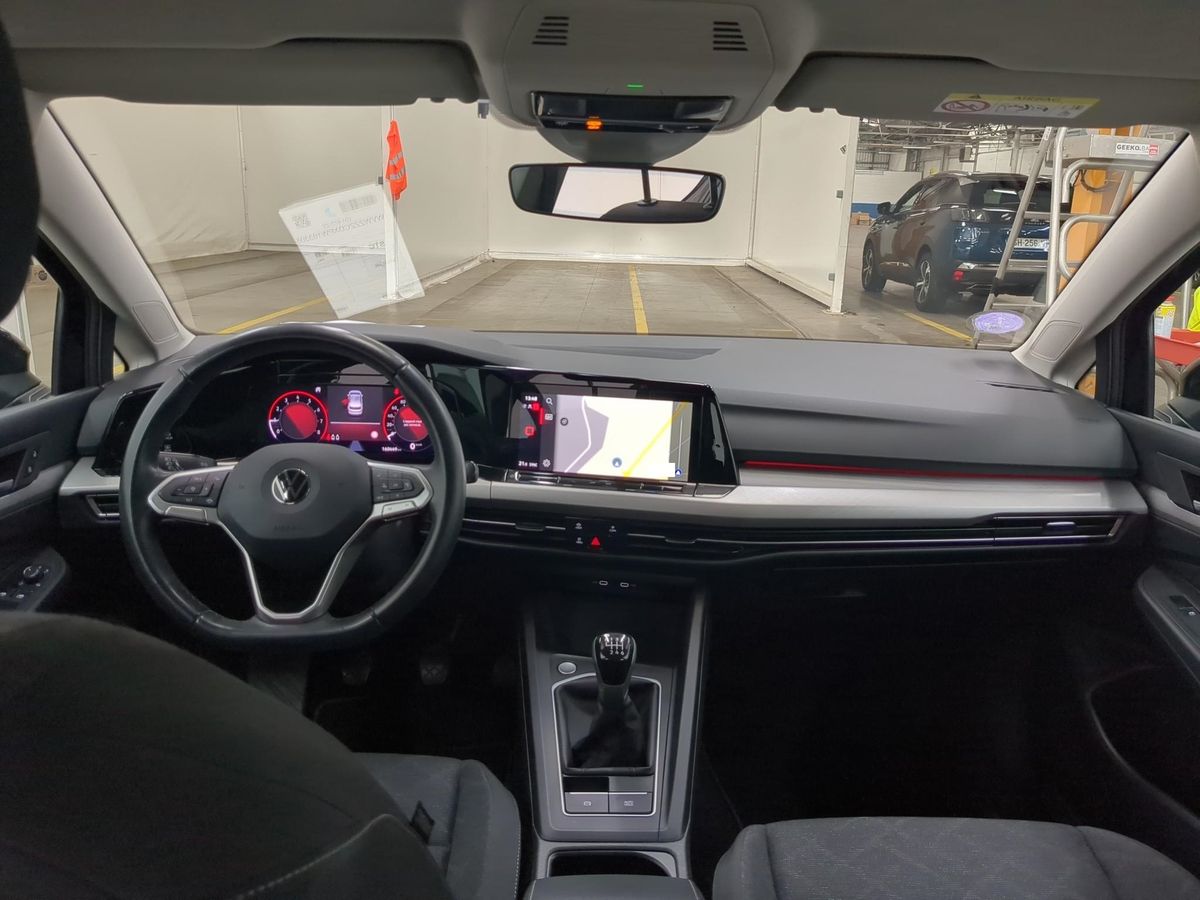 Volkswagen Golf 8 benzina - rate, leasing, garantie - 2022 - 13.800 EUR - imagine 7