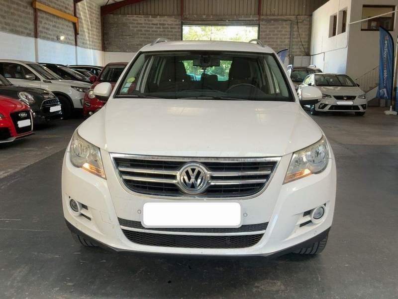 Volkswagen Tiguan 4x2 2.0TDi manual - rate, avans zero - 2011 - 8.250 EUR - imagine 9