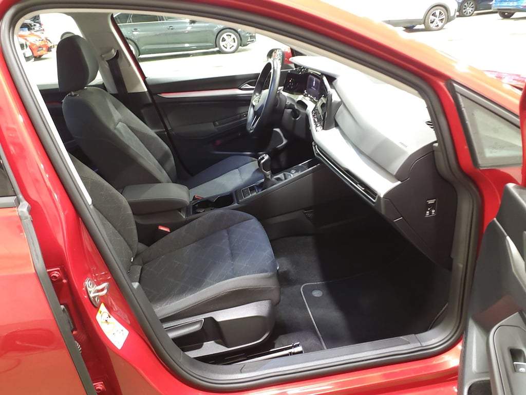 Volkswagen Golf VIII benzina manual - rate, leasing, garantie - 2021 - 15.700 EUR - imagine 6