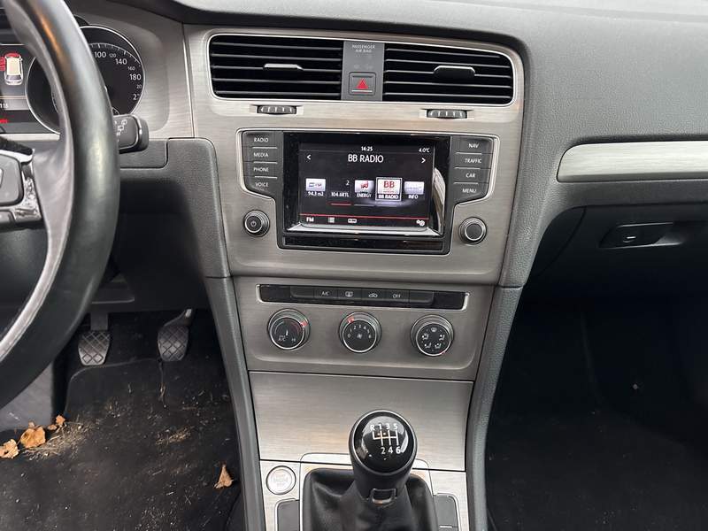 Volkswagen GOLF 7 Break manual - rate, garantie 12 luni - 2015 - 7.250 EUR - imagine 11