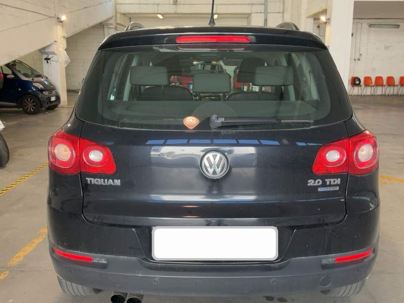 Volkswagen Tiguan diesel ieftin - rate, avans zero - 2010 - 7.250 EUR - imagine 5