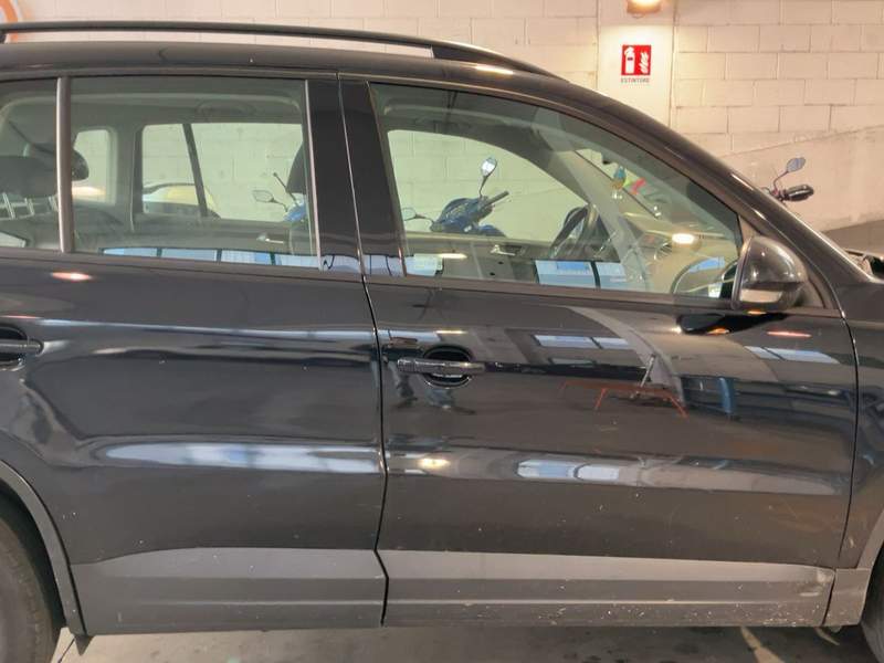 Volkswagen Tiguan diesel ieftin - rate, avans zero - 2010 - 7.250 EUR - imagine 7